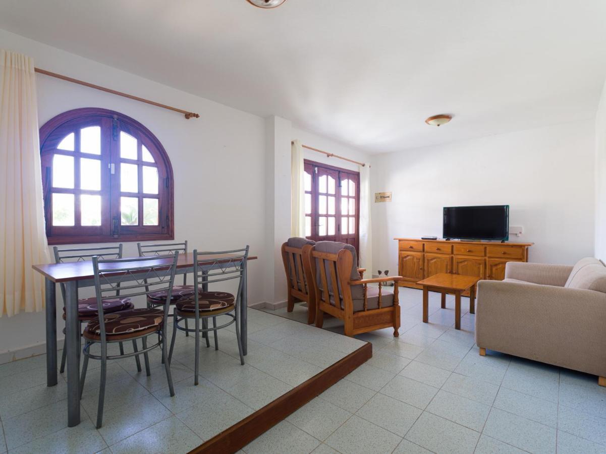 Homeforguest Apartamento Acogedor En Калета-де-Фусте Экстерьер фото